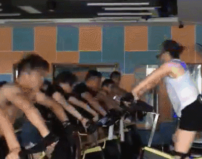 健身房运动人体_人体健身图片大全_人体健身结构图