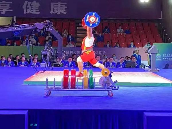 举重女子夺冠_上一届女子举重冠军_举重女子2021