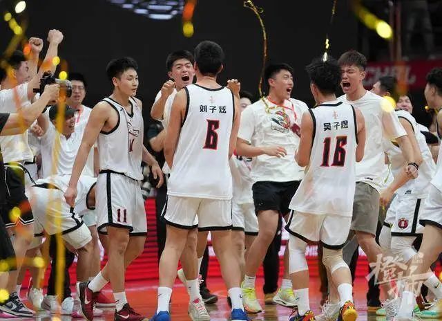 回浦中学篮球队员去向_回浦中学篮球比赛_回浦中学篮球队获得冠军