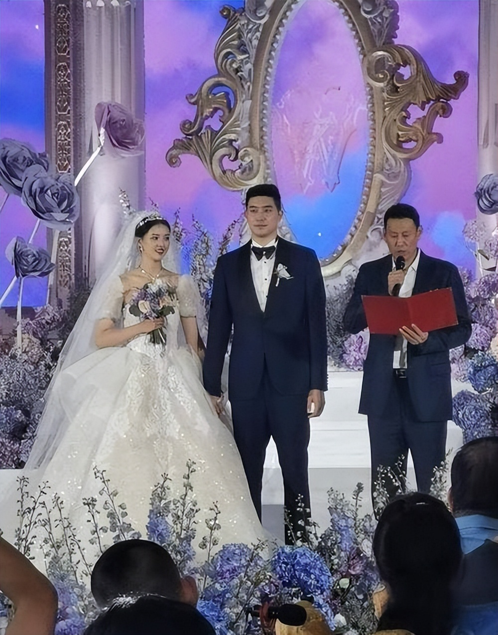 篮球冠军张晨简介_张晨鸣篮球_张晨涛篮球